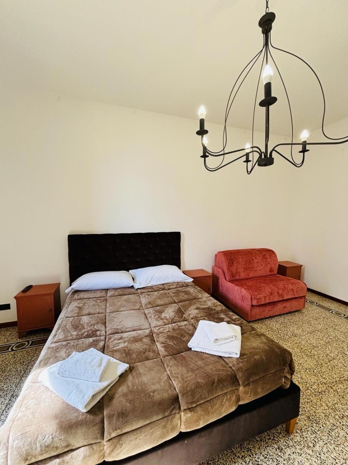 Best Bnb Albizi Firenze Eksteriør billede