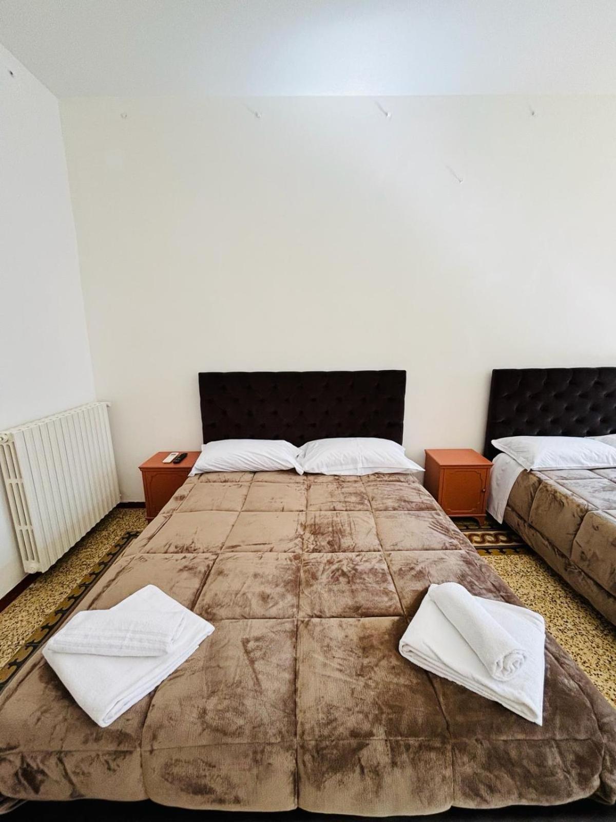 Best Bnb Albizi Firenze Eksteriør billede